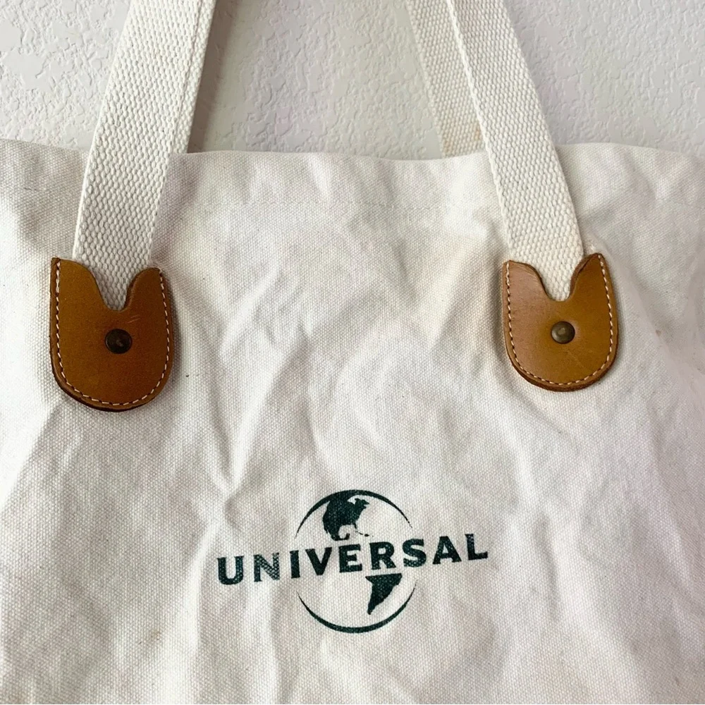 Vintage universal studios tote bag